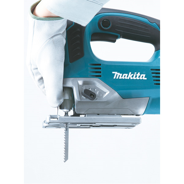Scie sauteuse pendulaire Makita JV0600J poignée étrier 650W en coffret MAK-PAC