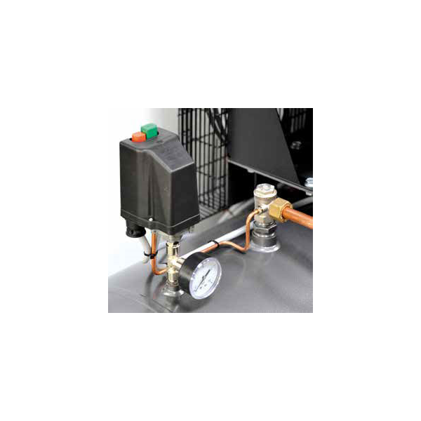 Compresseur 270 Litres 5.5CV triphasé bi étage 492 L/min