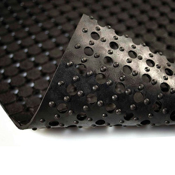 Tapis caillebotis caoutchouc noir MR12 - industrie et montagne - 0.91 x 10 m - épaisseur 10 mm