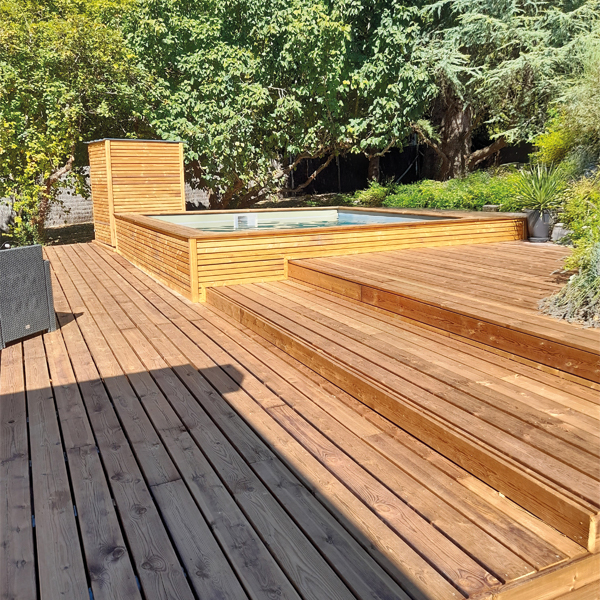 Lame de terrasse bois en Pin du Nord lisse - Classéo - Traité classe 4 marron - 145 MM x 27,00 MM - Longueur 4,20 M