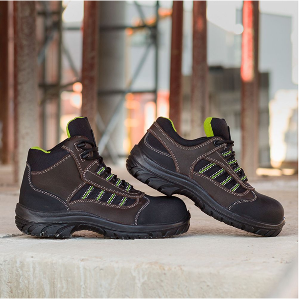 Chaussures de sécurité polyvalentes hautes Lemaitre Danube S3 – Taille 39