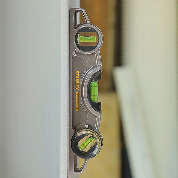 Niveau à bulle Stanley Torpedo Fatmax Pro magnétique 3 fioles 25 cm