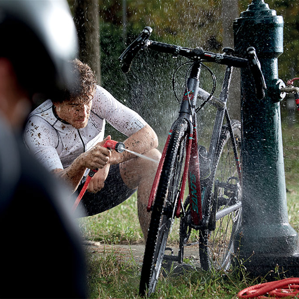 Tuyau d'arrosage extensible avec accessoires - Fitt Yoyo Go - 20 mètres - Rouge