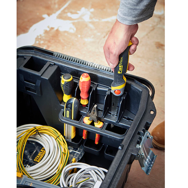 Coffre de chantier étanche Stanley FatMax capacité 113 litres IP54