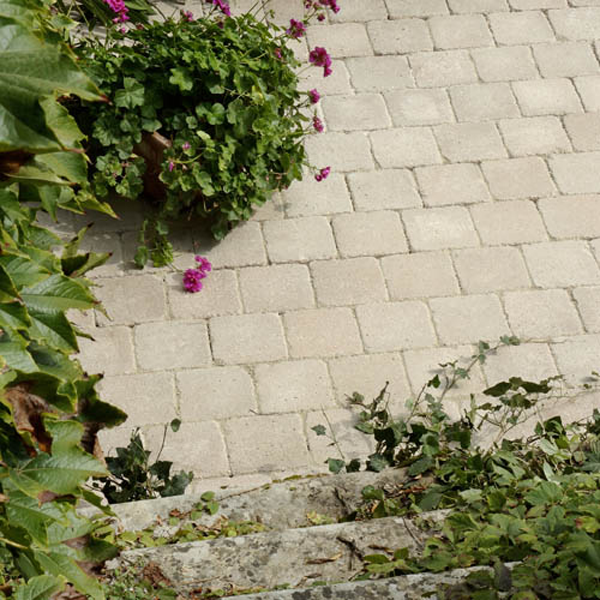 Pavé béton décoratif vieilli - Médiéval - Paille - 16 CM x 16 CM - 60 MM