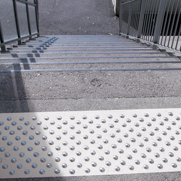 Clou podotactile à sceller en acier zingué - Dinaclou Dinac - diamètre 25 MM - hauteur  - Sachet de 250 clous