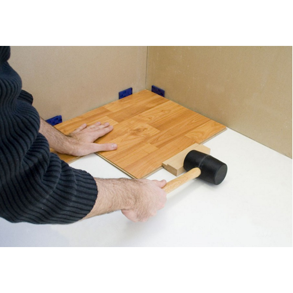 Set de 48 cales de dilatation pour la pose de sol stratifiés