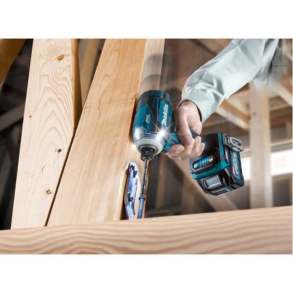 Visseuse à chocs Makita TD001GD201 - 40V Max 220Nm - 2 batteries 2,5Ah chargeur et coffret Makpac