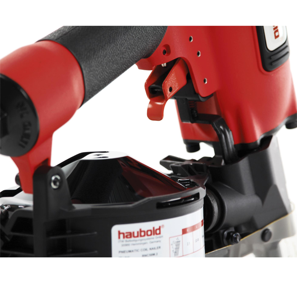 Cloueur pneumatique à rouleau plastique 16° Haubold RNC50M.2 mode rafale avec mallette