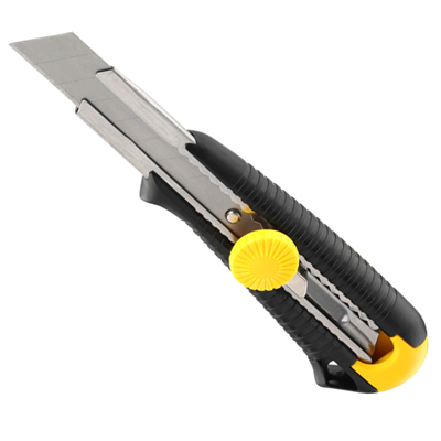 Cutter Stanley MPO avec molette de blocage longueur de lame 18 mm