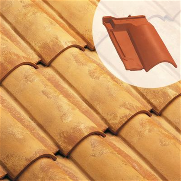 Tuile sous-faîtière en terre cuite - Oméga 10 - Nuancé paille