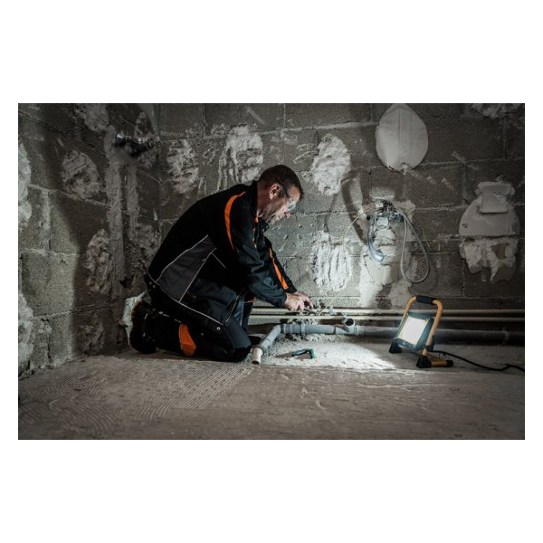 Projecteur de chantier portable à LED Brennenstuhl Jaro 2050 M - IP65 - 1950 lm - 20 W - 2 m de câble