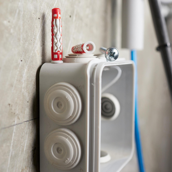 Cheville bi-matière universelle avec vis tête plate - Colortech - 6,0 MM x 35,0 MM - 250 pièces