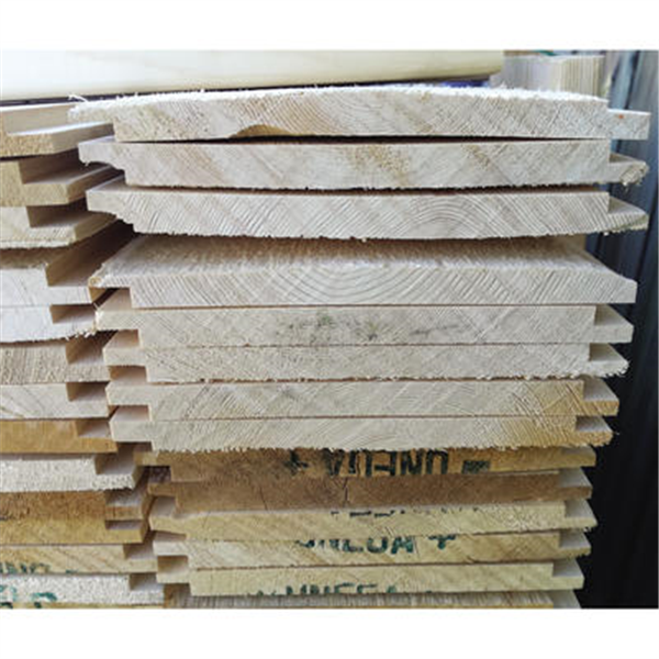Volige mi-bois douglas rabotée 1 face - Traité Classe 3 Vert - 15 MM x 180 MM - L.4,80 M