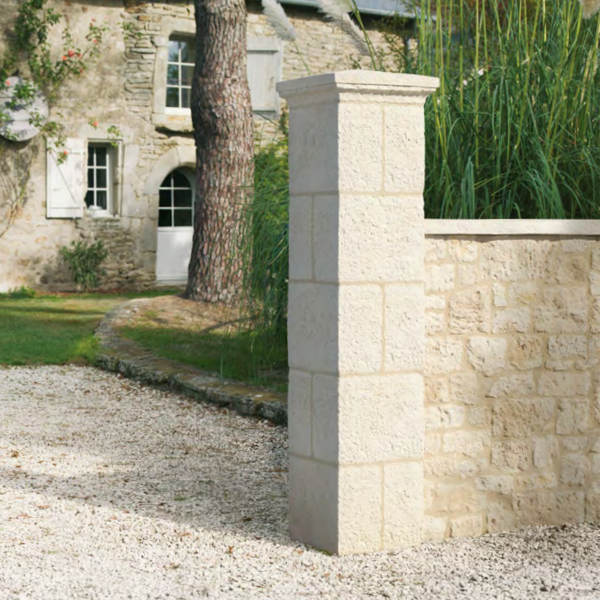 Chapeau de pilier Renaissance en pierre reconstituée - pointe diamant - Ton pierre - 45 CMx45,00 CMx6,00 CM