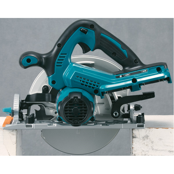 Scie circulaire à batterie Makita DHS710PT4J 36V Ø 190 mm en coffret avec 4 batteries 5.2Ah