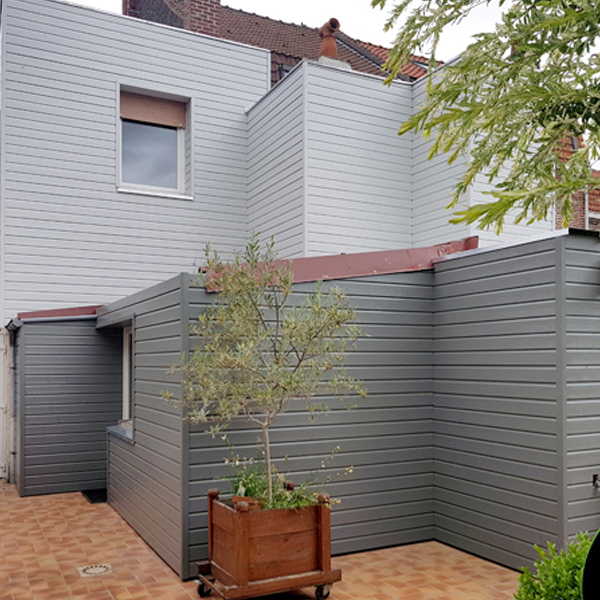 Bardage bois peint en Sapin du Nord de classe 3.1 - Extra Silverwood - Profil Line - 20,00 mm x 125,00 mm - Long. 4,15 m - Coloris Gris souris
