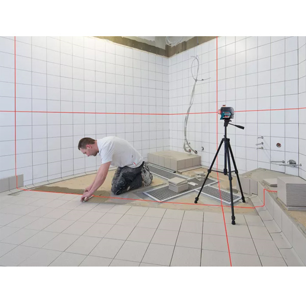 Niveau laser vert multi-lignes Bosch GLL 3-80 C Professionnal - en L-BOXX avec batterie 12V et chargeur rapide 12V