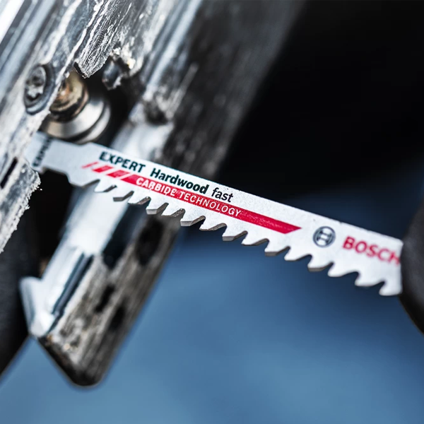 Lame scie sauteuse Bosch T144DHM Expert Hardwood Fast pour bois et composite -  lot de 3