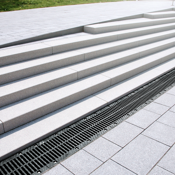 Grille caniveau fonte double fentes 110/18 mm E 600 pour caniveau BIRCOsir DN 200 AS - Longueur 500 mm