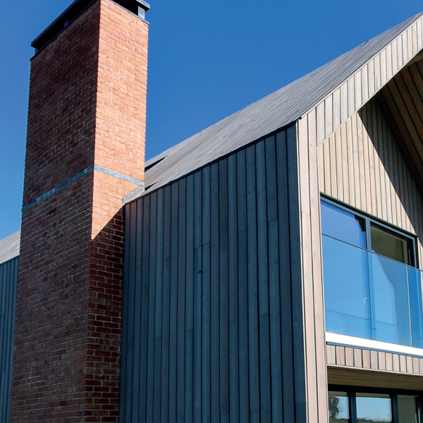 Bardage bois extérieur Pin du Nord traité Classe 3 - New Age EcoThermo - Profil Linéa - Gris irisé - 125 MM x 20,00 MM - 4,80 M