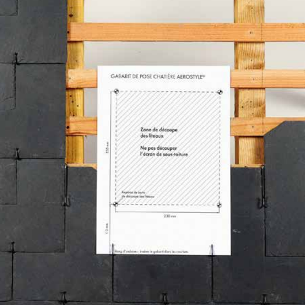 Chatière de ventilation plate Aérostyle prePatina ardoise Eco Zinc Rheinzink pour couverture de toit en ardoise