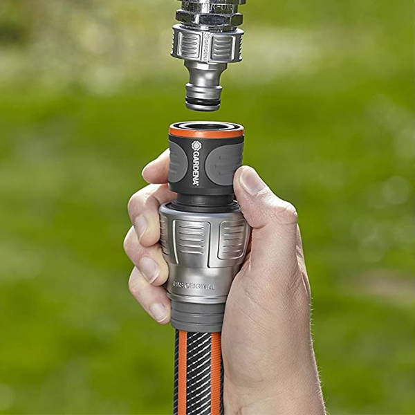 Raccord d'arrosage rapide Premium pour tuyau Ø 19 mm - Gardena - A fixer au nez de robinet