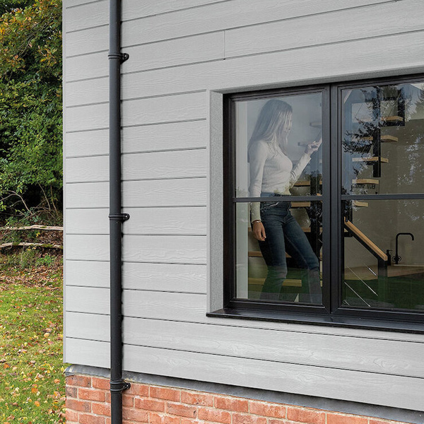 Lame de bardage en fibres-ciment Cedral Click finition relief - 186 MM x 12,00 MM - L. 3,60 M - Gris argent C51