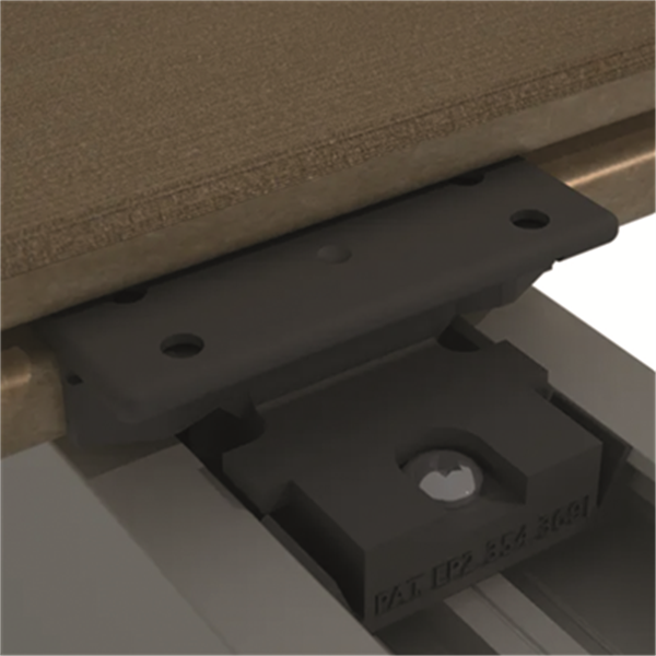 Clip polyamide pour la fixation des lames de terrasse pleine en composite sur lambourde en alu - boite de 100 clips + 110 vis