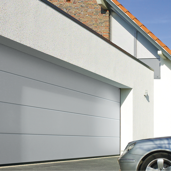 Porte de garage sectionnelle motorisée EuroMatic Tubauto - Largeur 3000 MM - Hauteur 2125,00 MM - Lisse Planar rainures L - Blanc RAL 9016