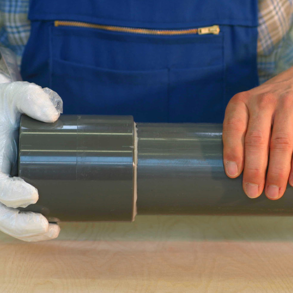 Décapant nettoyant Tangit pour PVC-U/C et ABS - Avant application de colle - Bidon de 1L