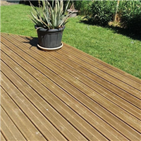 Lame de terrasse bois en Pin du Nord striée - Névéo+ - Bois qualité US - Traité classe 4 marron - 145 MM x 27,00 MM - Longueur 4,50 M