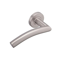 Poignée de porte intérieure Vachette LC4 à béquille coudée en vague sur rosace ronde - inox brossé - carré 7 mm