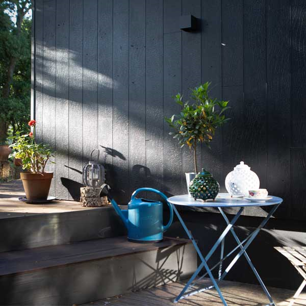 Bardage bois brûlé pour murs intérieurs et extérieurs - 186 MM x 20,00 MM - 4,15 M - Ignite effet écaille de dragon