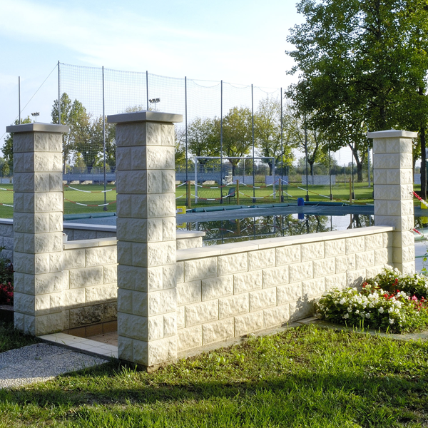 Chapeau de pilier à pointe de diamant en béton décoratif - Gris - 40,0 CM x 40,0 CM x 9,00 CM