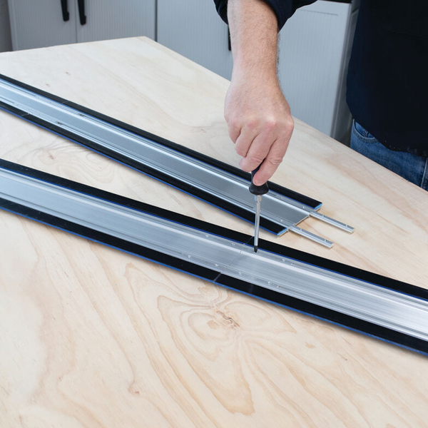 Rail de guidage d'extension Kreg KMA2750 pour Accu-Cut - avec accessoires de fixation - 127 cm