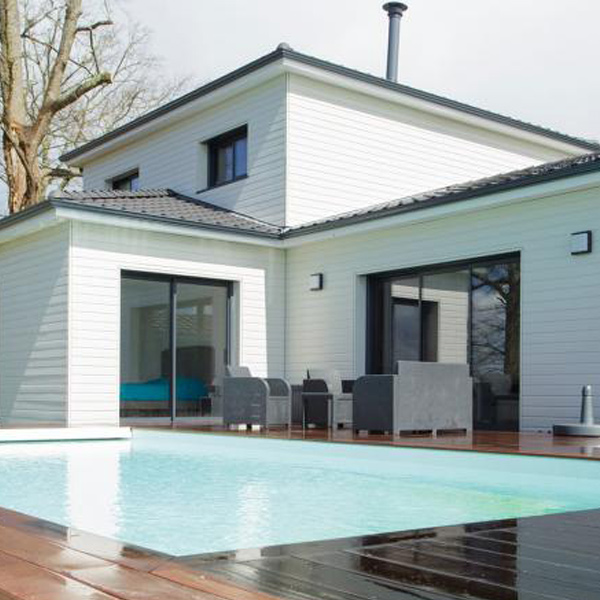 Bardage bois peint en Sapin du Nord de classe 3.1 - Extra Silverwood - Profil Line - 20,00 MM x 125,00 MM - Long. 3,85 M - Coloris Blanc