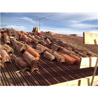 Plaque de sous-toiture pour tuiles canal - Flexoutuile profil T235 - Rouge - 2 M x 1,05 M