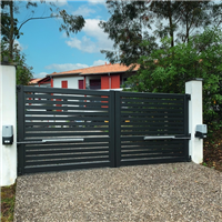 Portail aluminium sur mesure Pulsar 80 CT 16 A - Battant ou coulissant - Ajouré avec barreaudage horizontal 80 x 20 mm