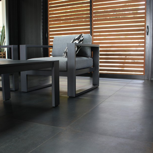 Carrelage de sol intérieur effet béton en grès cérame rectifié - Ferrocemento - 120,0 CM x 120,0 CM - ép. 6,00 MM - Noir