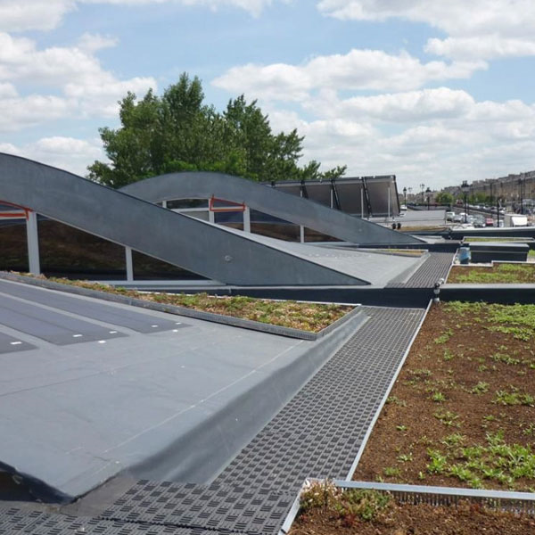 Panneau isolant pour toiture-terrasse étanchée sous protection lourde et acrotère - Eurothane Autopro SI - 600 x 600 mm - R 5,50 m².K/W - ép.120 MM