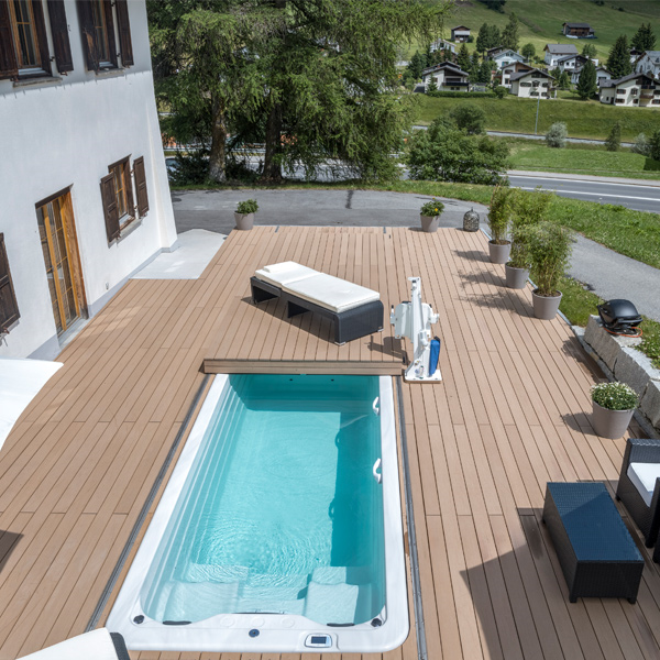 Lame de terrasse en bois composite Élégance finition lisse - Silvadec - 180 MM x 23,00 MM - longueur 4,00 M - Brun Colorado