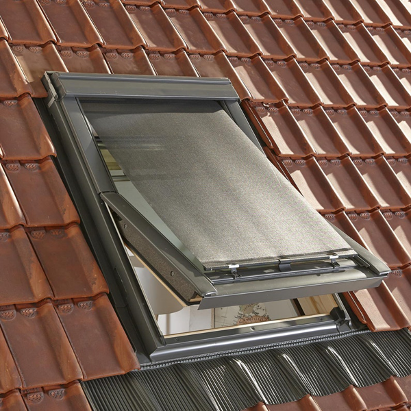 Store extérieur pare-soleil Velux MHL pour fenêtre de toit - Gris foncé RAL 5060 - Largeur 114,0 CM