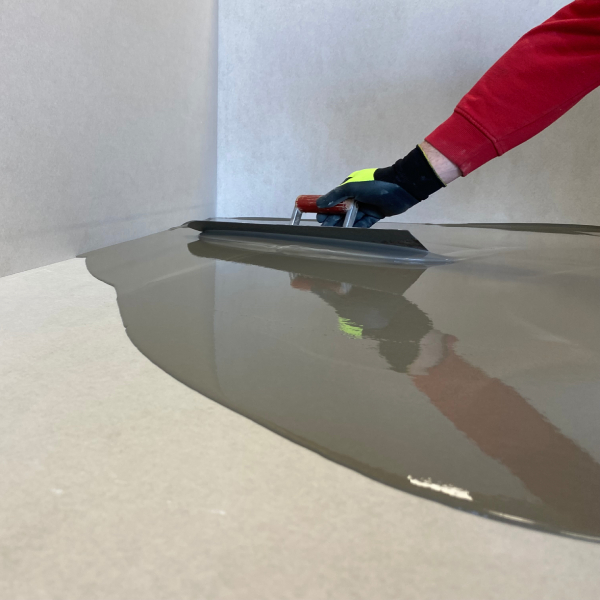 Ragréage autolissant pour sol intérieur - 170 SOL PRO - Classé P3 - Sac de 25 kg - Spécial grands chantiers