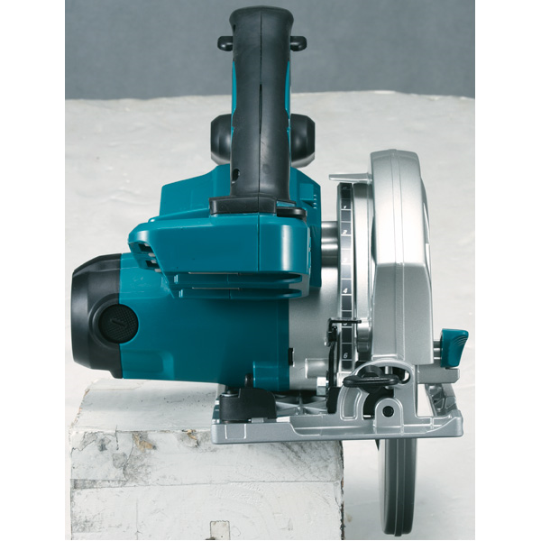 Scie circulaire à batterie Makita DHS710PT4J 36V Ø 190 mm en coffret avec 4 batteries 5.2Ah