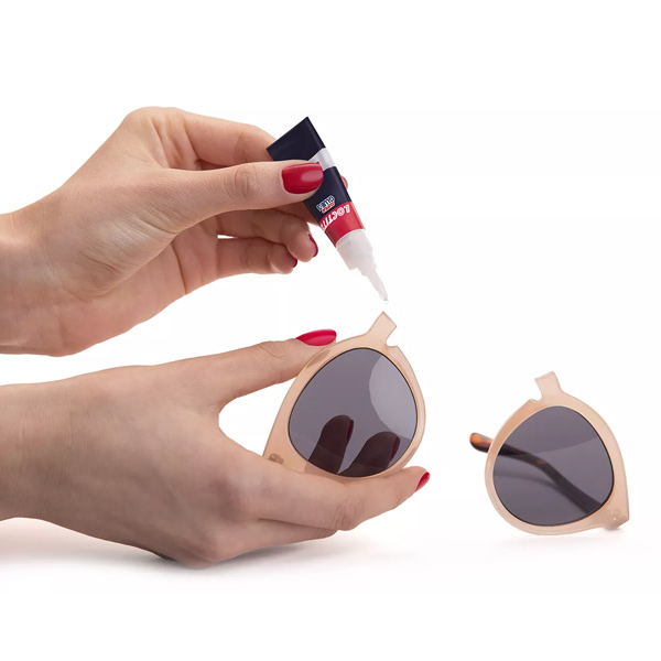 Colle liquide extra-forte cyanoacrylate - Super Glue-3 Loctite - Lot de 2 tubes + 1 gratuit