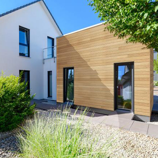 Bardage bois peint en Sapin du Nord de classe 3.1 - Protect Silverwood - Profil Line - 20,00 MM x 125,00 MM - Long. 4,15 M - Coloris Safran