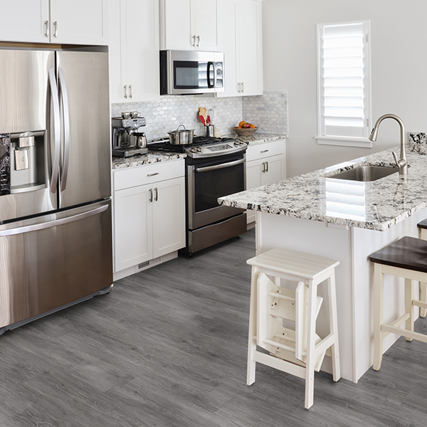 Lame de vinyle rigide à clipser CLIP 55 EDILIS avec sous-couche intégrée pour sol intérieur - Cliff - 18 CMx122 CM ép.5.5 MM