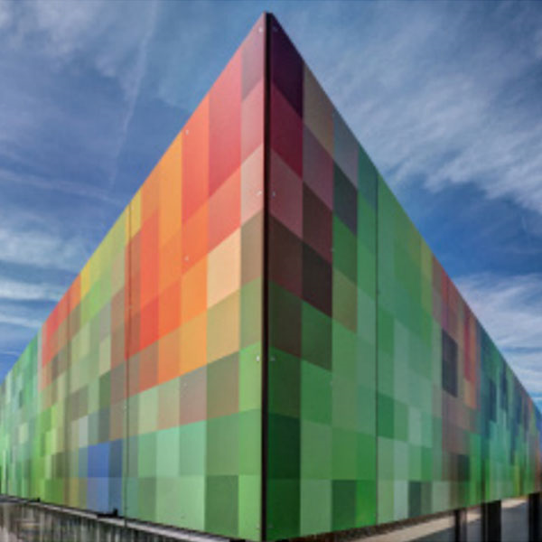 Panneau de parement extérieur Max Exterior NT en HPL - 0080 Noir - 4100 x 1854 mm - ép. 8 mm