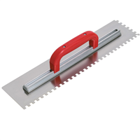 Peigne à colle pour carreleur Taliaplast avec lame inox à dents carrées de 8 mm et poignée fermée - 49 x 11,5 cm